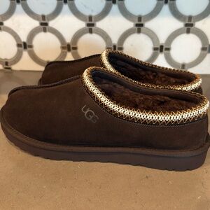 Ugg Tasman men’s 9 brown NIB